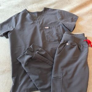 Figs Charcoal Technical Collection Scrub set